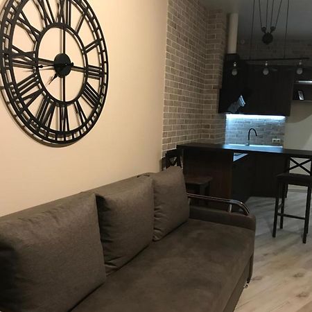 Iren Apartments 1+1 オデッサ エクステリア 写真