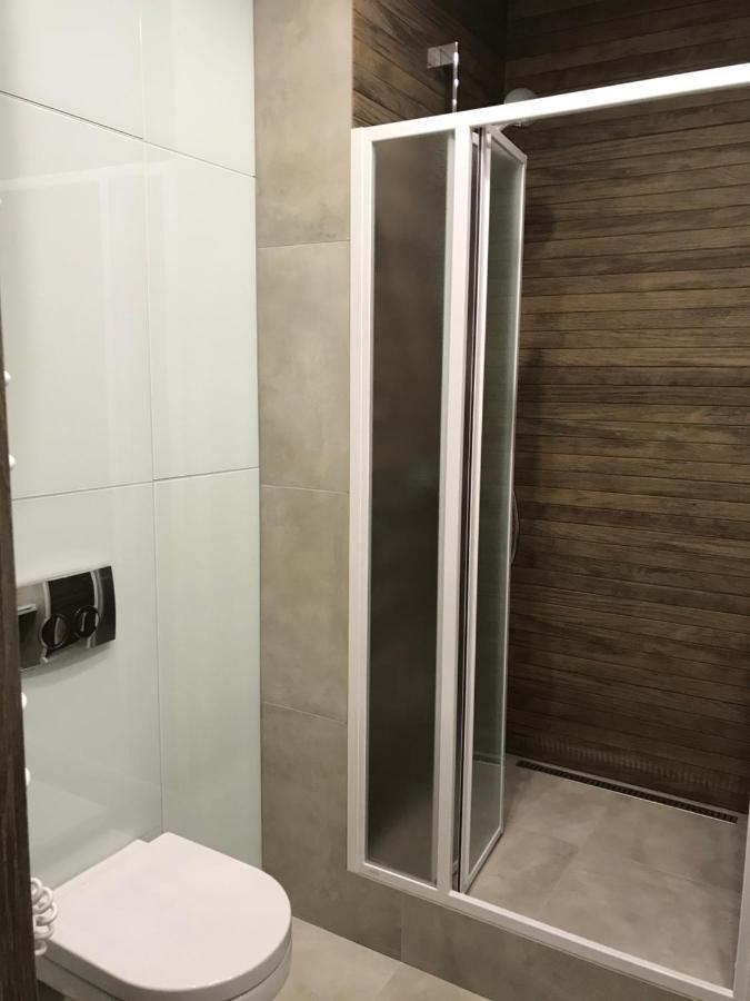 Iren Apartments 1+1 オデッサ エクステリア 写真